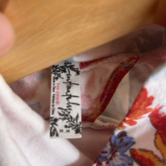 Free People Intimately Pixie Ivory Floral Print Mock Neck Bodysuit Size Medium - Picture 5 of 7